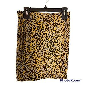 Forever 21 Leopard Print Stretchy Mini Skirt Size Small